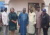 EMOGRAMS Old Students Pay Condolence Visit To Odio Idu Amadhe Members of the Old Students Association of Emore Grammar School Oleh, with Chief Iduh Amadhe