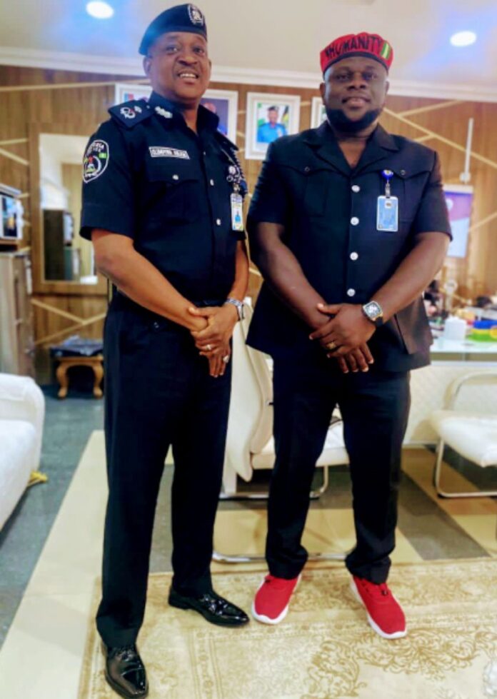 PhotoGrid_Site_1768423090864